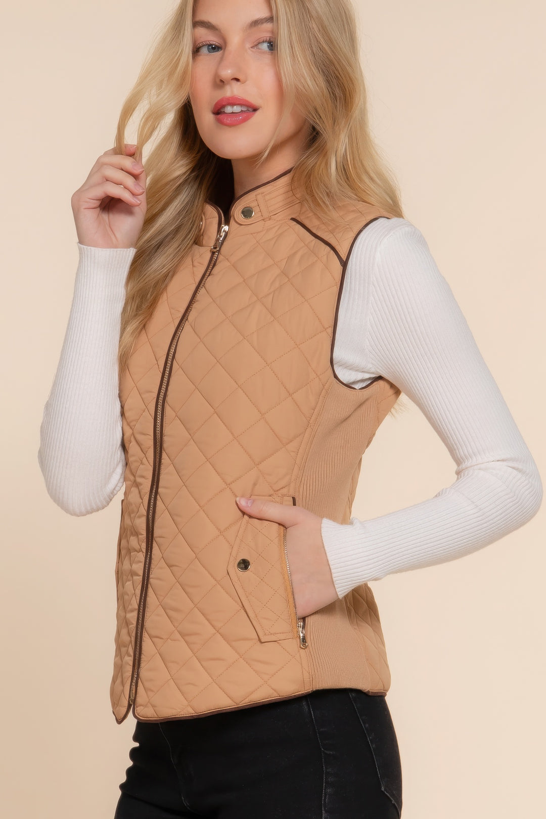 Active USA | Suede Piping Quilted Padding Vest