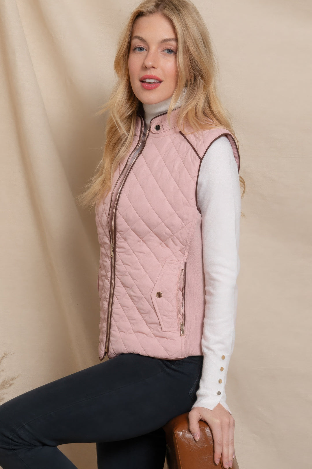 Active USA | Suede Piping Quilted Padding Vest