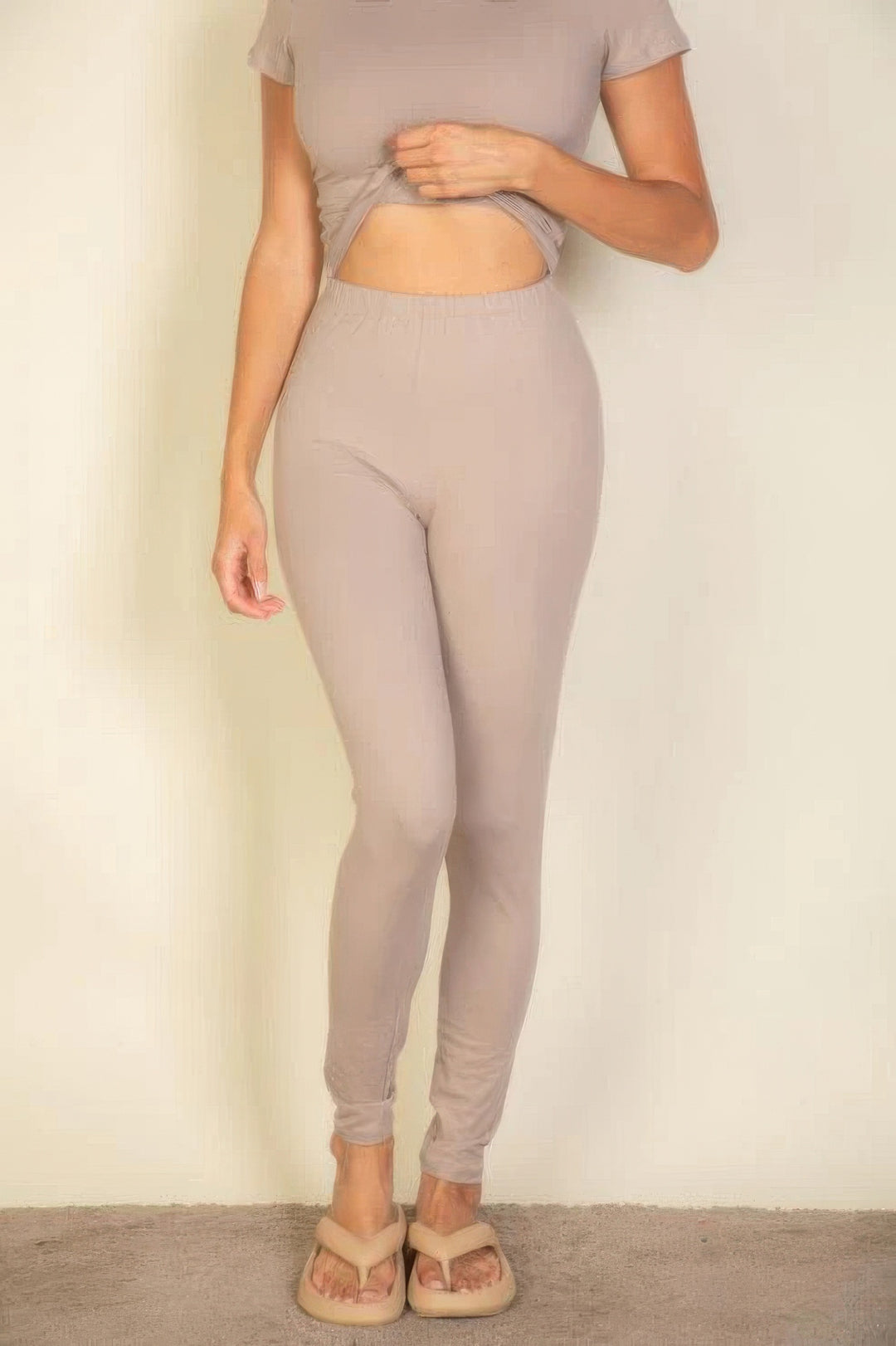 Capella | Basic Solid Leggings