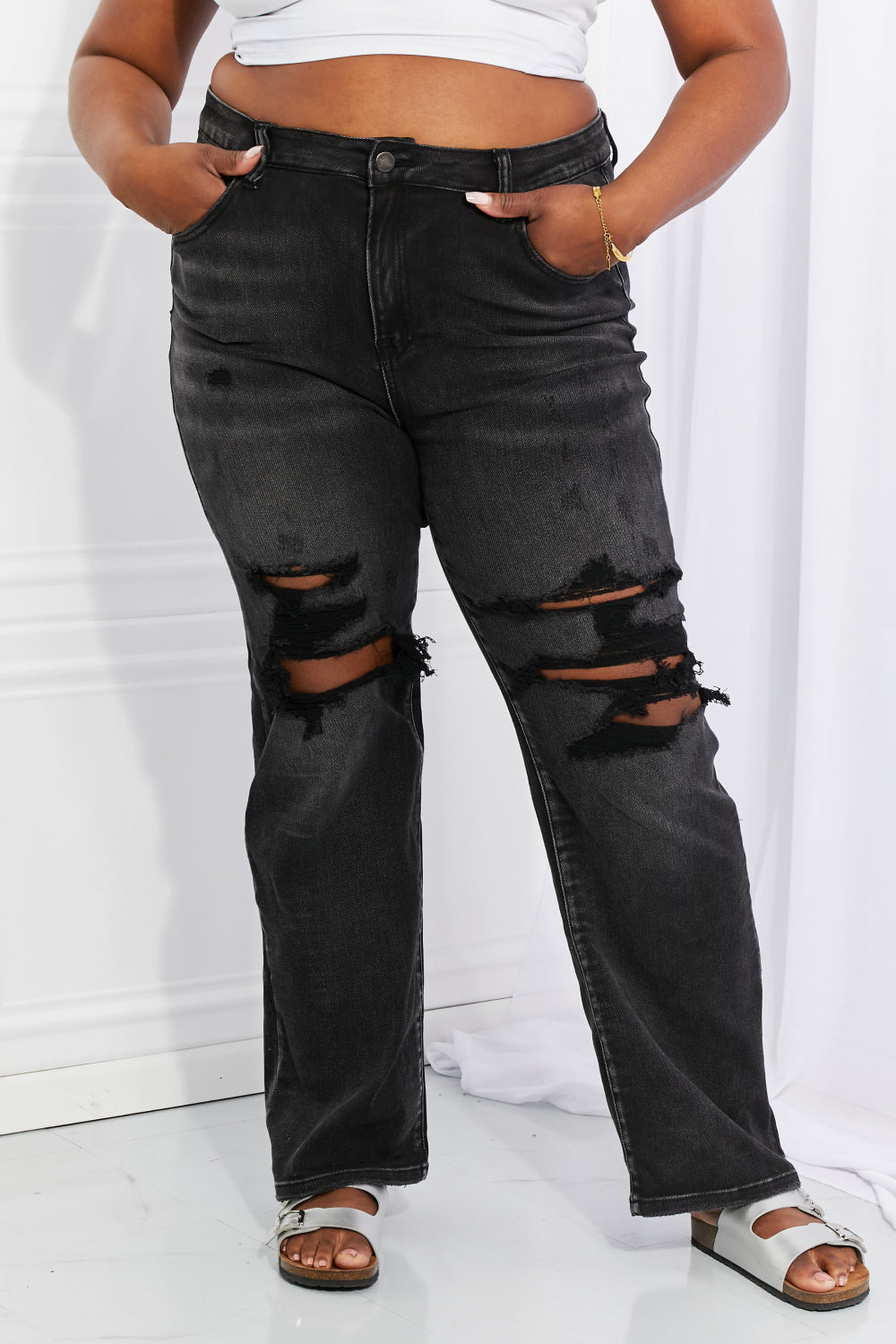 Full Size Lois Distressed Loose Fit Jeans