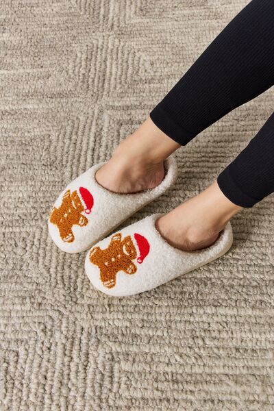 Christmas Cozy Slippers