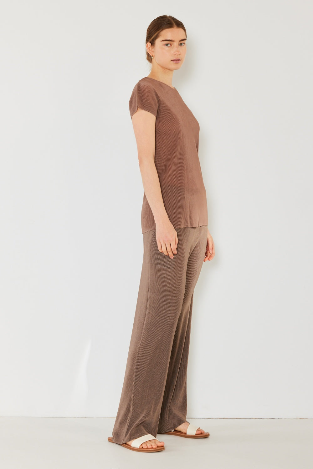 Pleated Elastic-Waist Wide Leg Pants