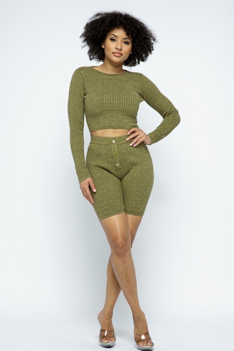 Knit Long Sleeve Cropped Top Knit High-waist Biker Shorts Set in Olive