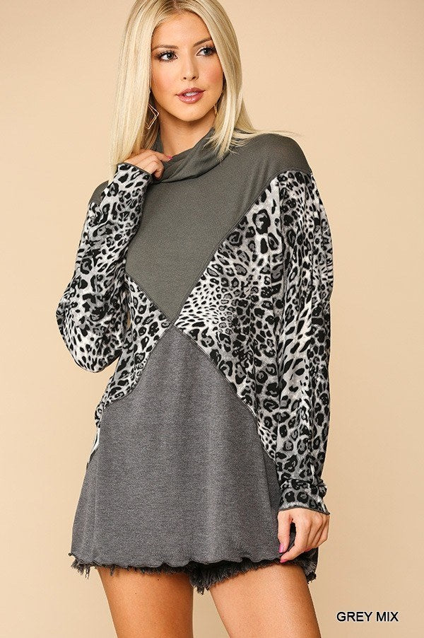 Solid And Animal Print Mixed Knit Turtleneck Top With Long Sleeves Grey Mix
