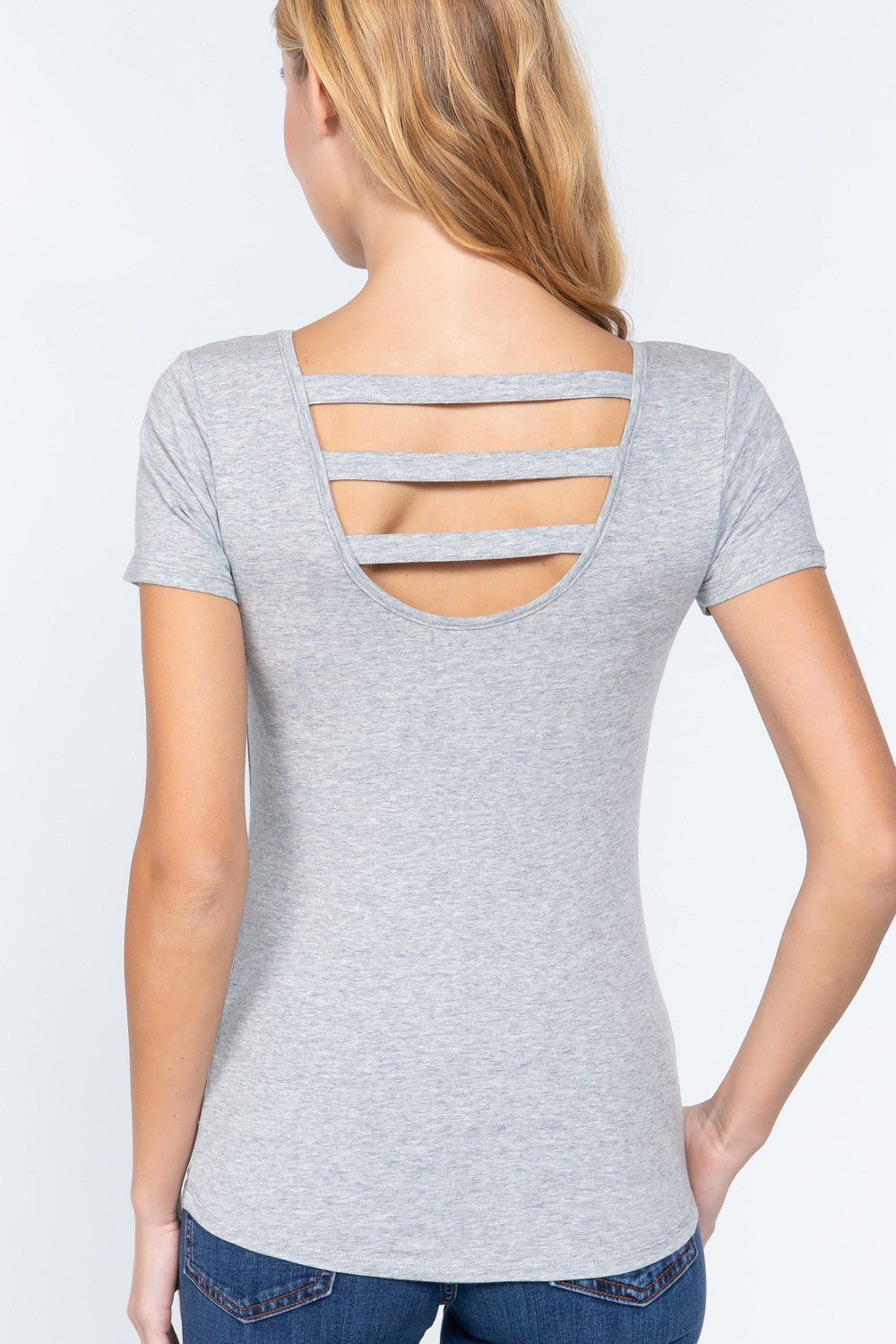 Short Sleeve Top with Zipper Pocket in Heather Grey