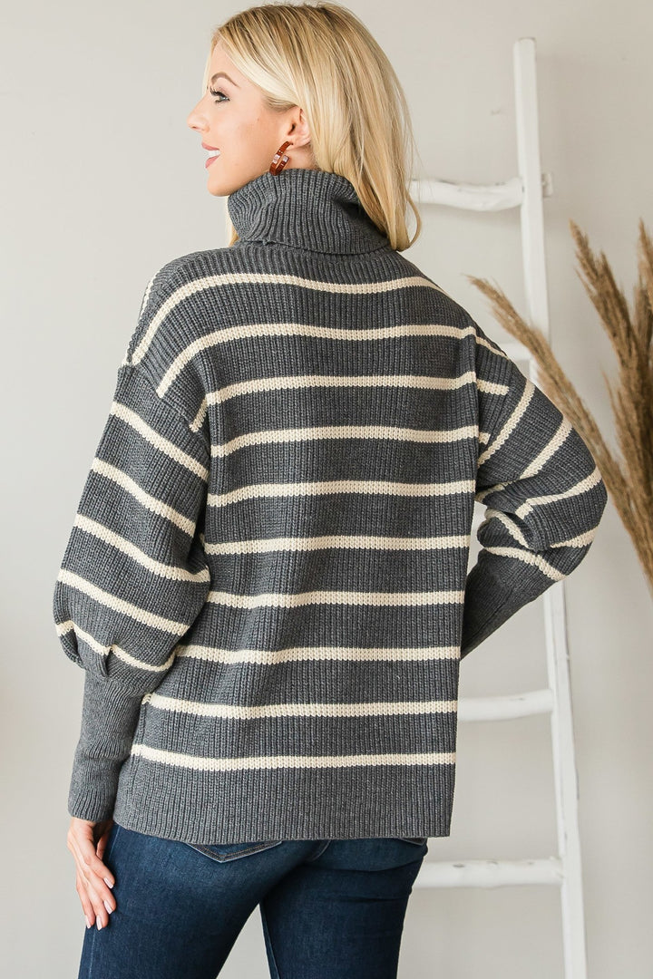 Long Sleeve Heavy Knit Striped Turtle Neck Knit Sweater in Grey