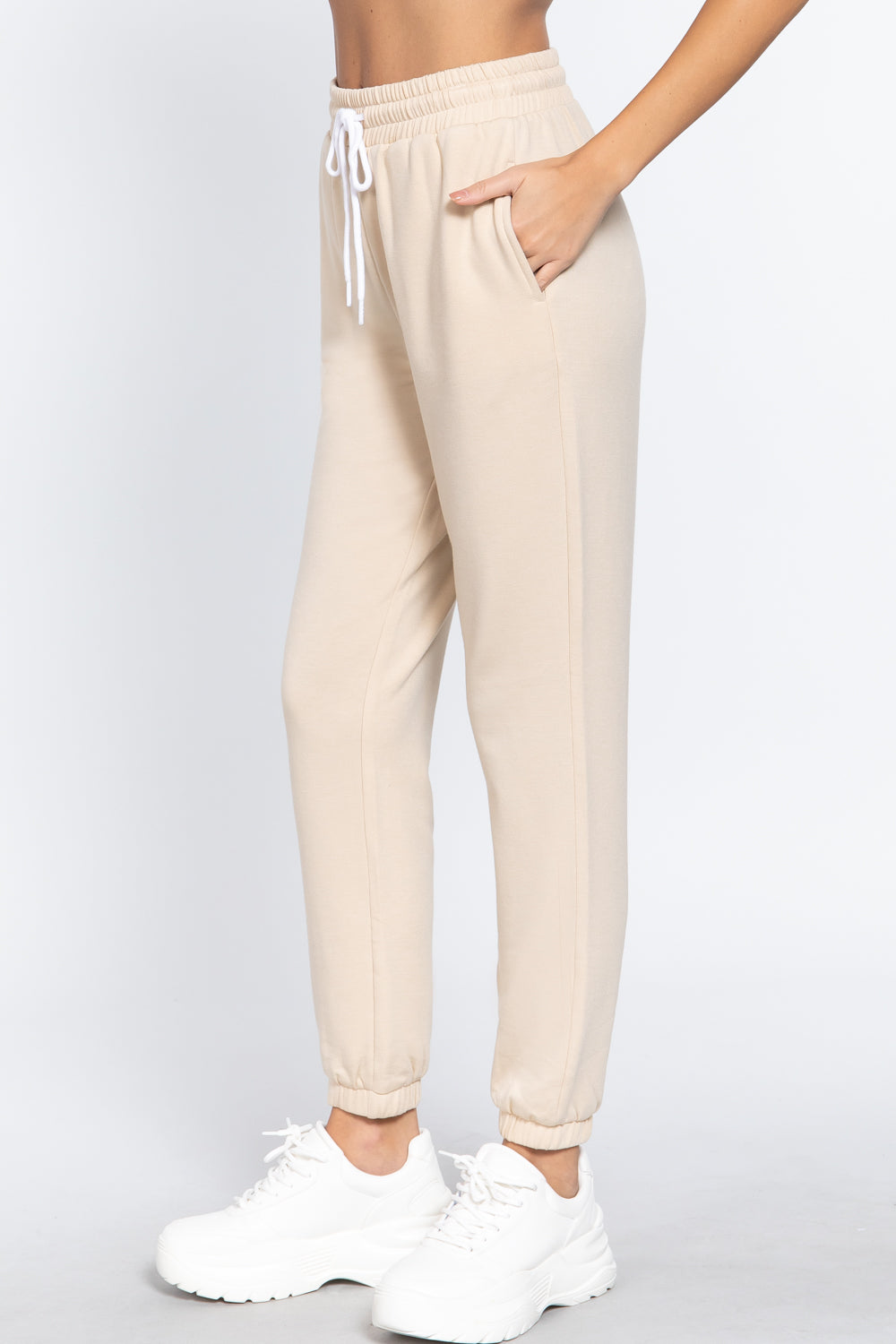 Fleece French Terry Jogger in Taupe