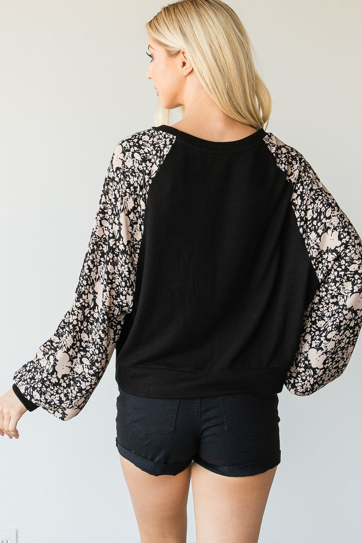 Floral Print Bubble Long Sleeve Top in Black