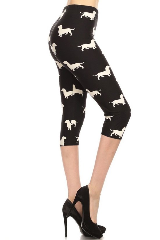 Dog Print High Waisted Capri Leggings in a Fitted Style with an Elastic Waistband