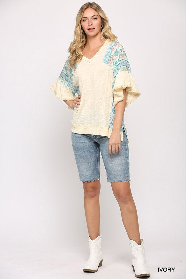 Texture Knit And Print Mixed Hi Low Hem Top in Ivory