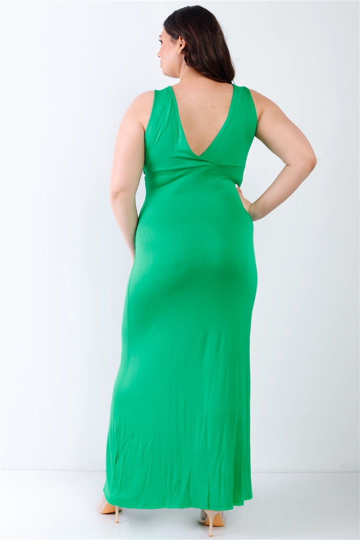 Plus V-neck Sleeveless Maxi Dress in Green