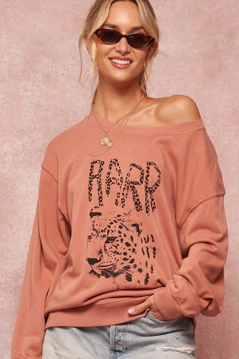 A Garment Dyed French Terry Graphic Sweatshirt in Rose