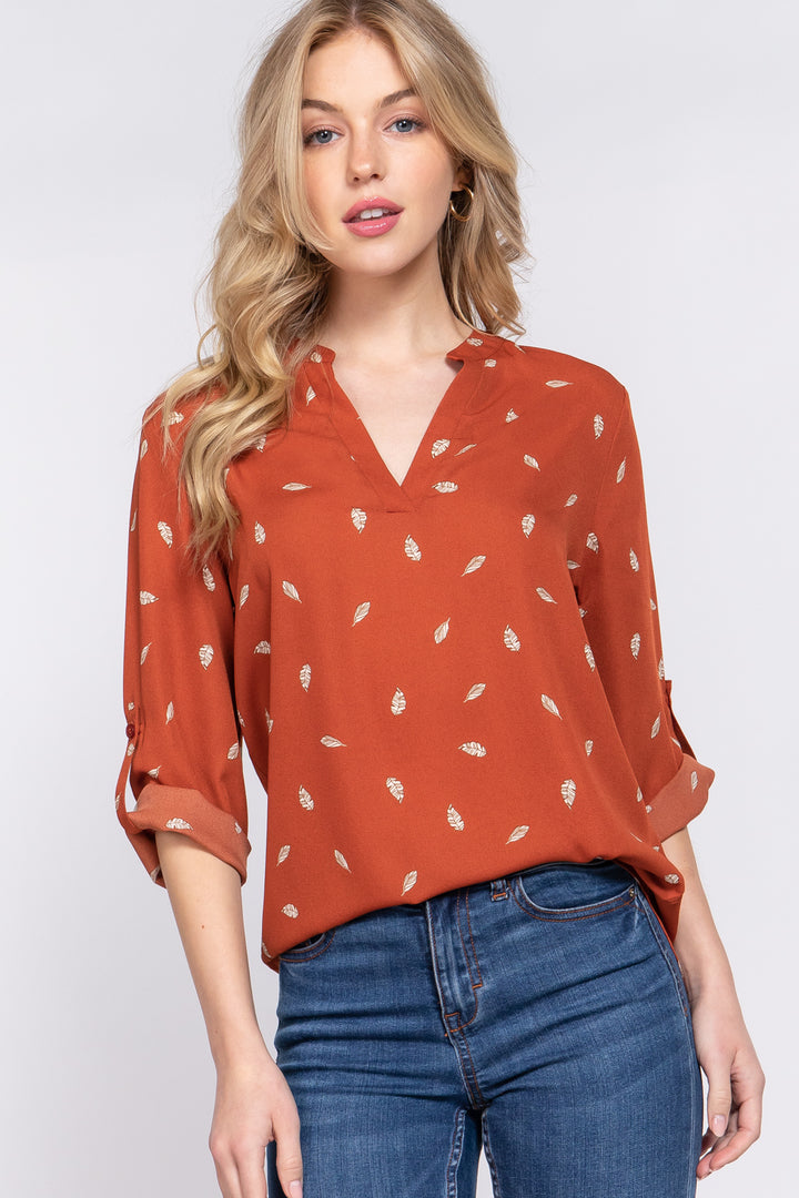 3/4 Roll Up Sleeve V-neck Print Blouse in Rust