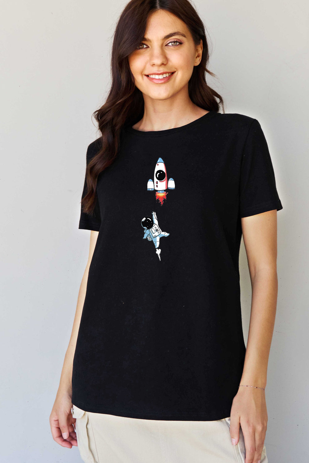 Full Size Astronaut Graphic Cotton T-Shirt