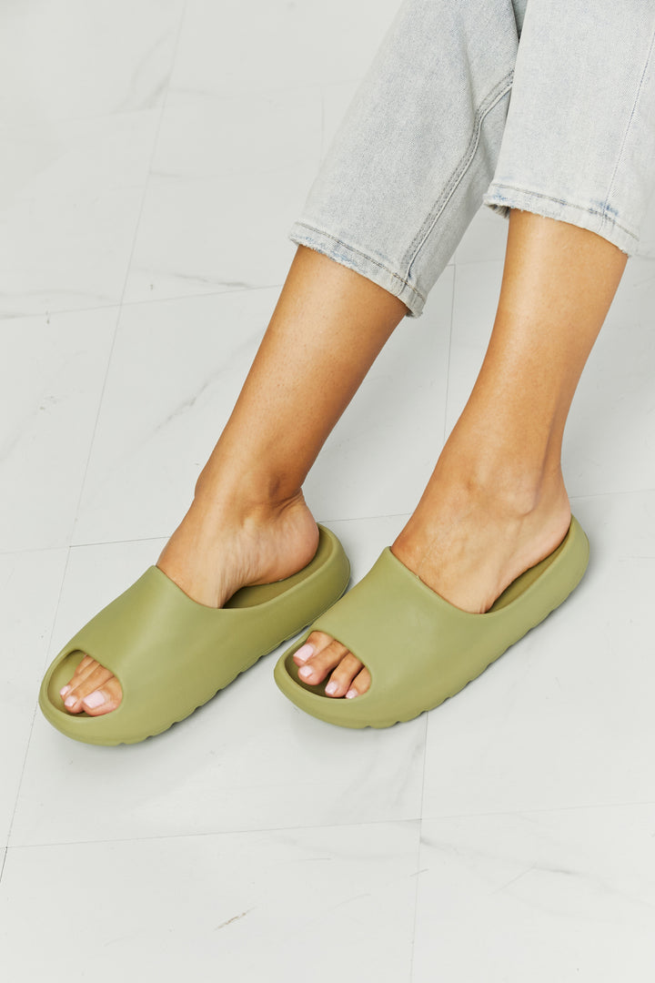 Open Toe Slides in Green